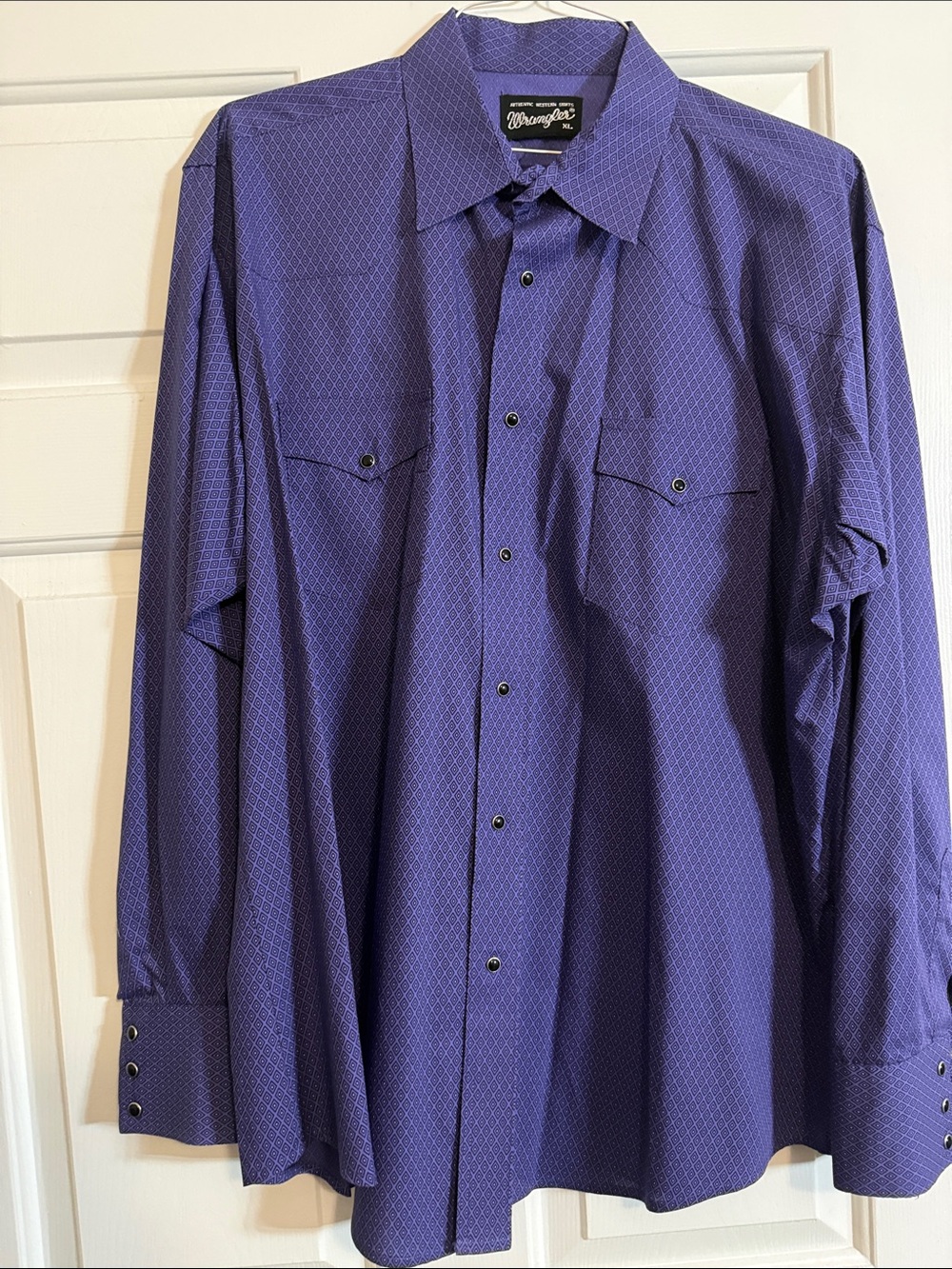 Wrangler Men’s Purple Diamond-Print Western Dress Shirt